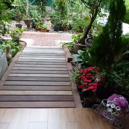 Ban Boonchu Bed & Breakfast Ayutthaya Eksteriør bilde
