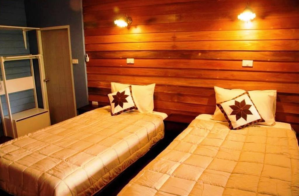Ban Boonchu Bed & Breakfast Ayutthaya Rom bilde