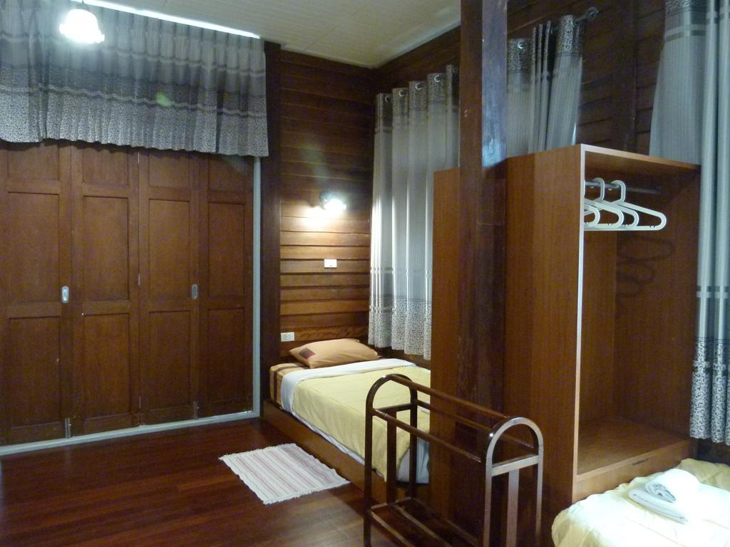 Ban Boonchu Bed & Breakfast Ayutthaya Eksteriør bilde